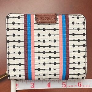 Fossil Wallet EUC